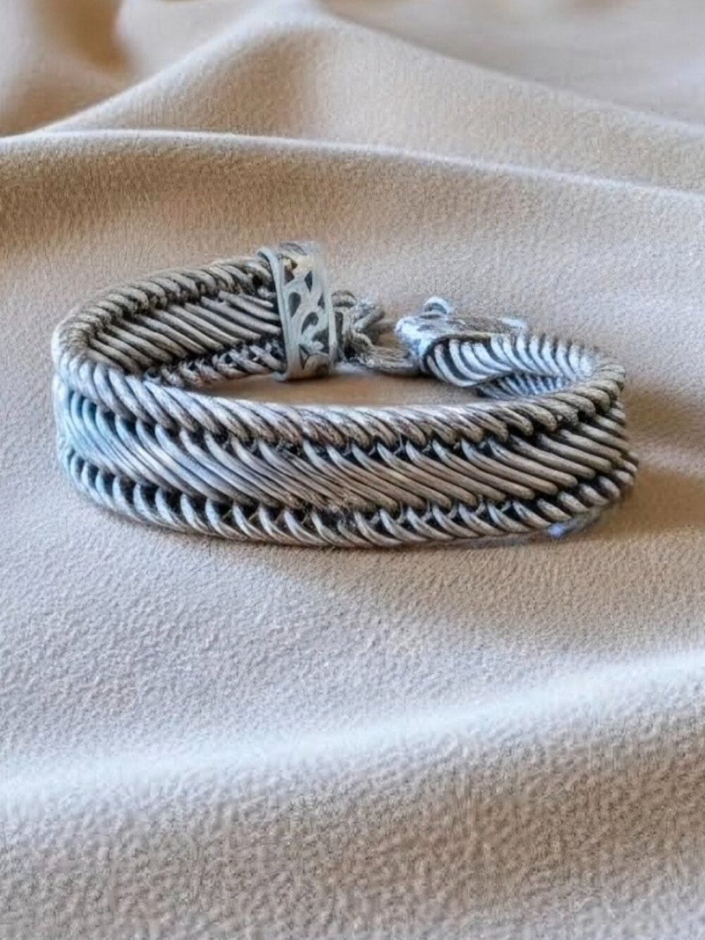 Lois Hill Sterling Silver Woven Twist Style Bracelet Great Condition
